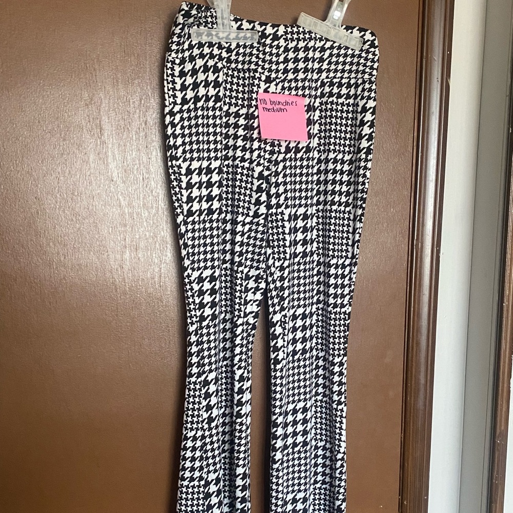 No boundaries medium flared Pants
